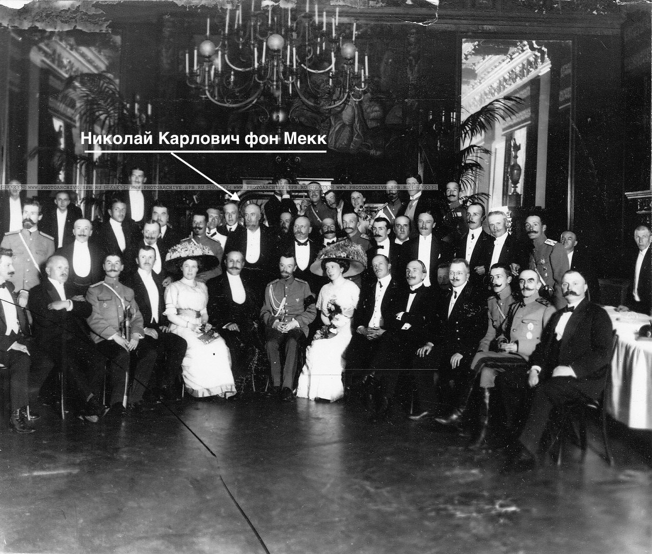 Николаи Карлович фон Мекк и Участники банкета в честь победителеи пробега в ресторане